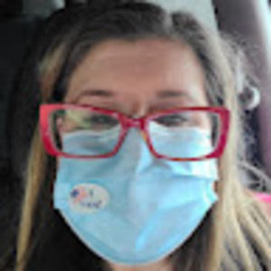 Meet your Posher, Lea